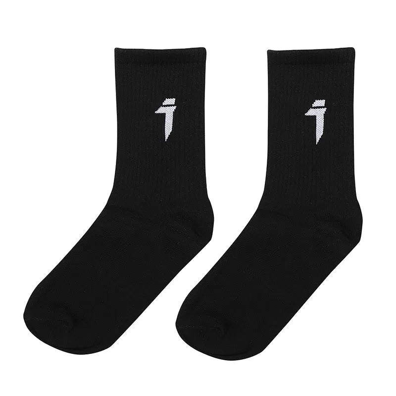 Couple Tide Hosiery Machine Neng Feng Athletic Socks Hip Hop Pure Cotton Knitted Tube Socks - Bellarte Enchanté Couple Tide Hosiery Machine Neng Feng Athletic Socks Hip Hop Pure Cotton Knitted Tube Socks